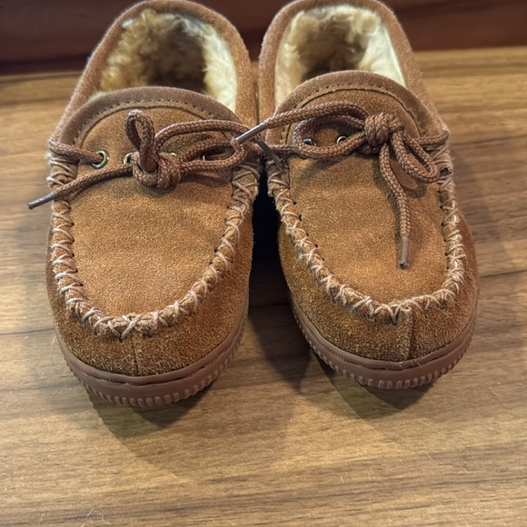 RJ’S Fozzies Kids Suede Moccasins. Size 1 - Picture 8 of 8